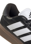 Adidas Herren Courtblock Sneaker, JQ8214, Black White Carbon
