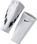 Nike Guard Lock Elite Fu�ball-Armlinge