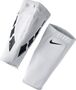 Nike Guard Lock Elite Fu�ball-Armlinge