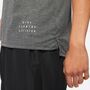 Nike Herren T-Shirt M Nk Rn Dvn Rise 365 Ss Jac