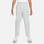 Nike Club Schmal zulaufende Herrenhose aus Webmaterial