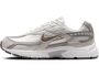 Nike Wmns Nike Initiator - Gel - phantom/mink brown-light bone-sail