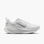 Nike W Nike Vomero 18 - white/metallic silver-photon dust