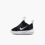 Nike Team Hustle D 12 (Td) Kinderschuhe