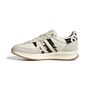 adidas Run 70S 2.0 - owhite/earstr/gum3