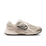 Nike W Nike V5 Rnr - lt orewood brn/pale ivory-black
