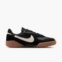 Nike W Nike Terra Manta Suede - black/sail-gum med brown
