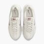 Nike Wmns Nike Initiator - light bone/tattoo-phantom