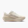 Nike W Nike Vomero Plus Ess - summit white/chalk-phantom-pure pla