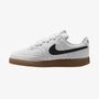 Nike W Nike Court Vision Lo Fl - white/black-gum med brown