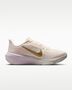 Nike W Air Zoom Pegasus 42 - chalk/metallic gold-spruce aura