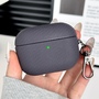 Full Cover f�r Apple AirPods Pro 3 Kunstleder 360 Karabiner Kunstleder